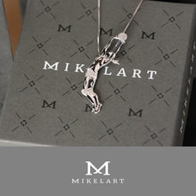 Gioiello pallavolo alzata all'indietro laterale