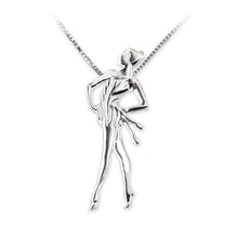 Gioiello ritmica ginnastica Clavette posizione relevé in quarta