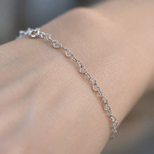 Bracciale con cuoricini